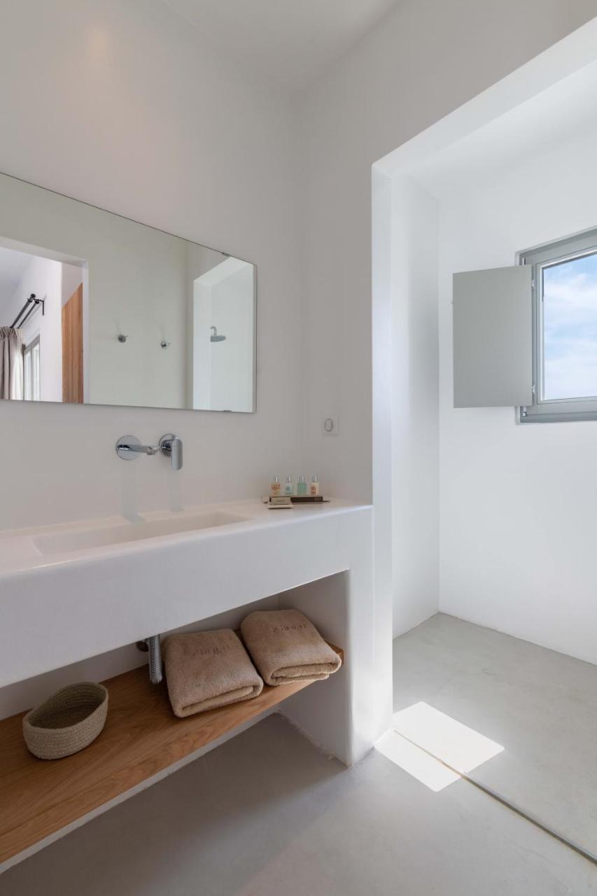 Trinity Mykonos - Beachfront Villa بلاتيس يالوس المظهر الخارجي الصورة