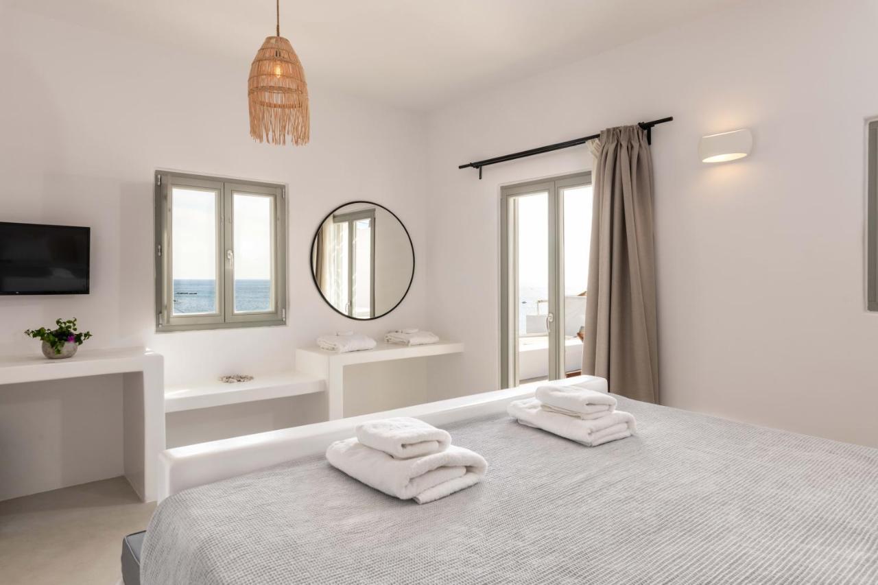 Trinity Mykonos - Beachfront Villa بلاتيس يالوس المظهر الخارجي الصورة